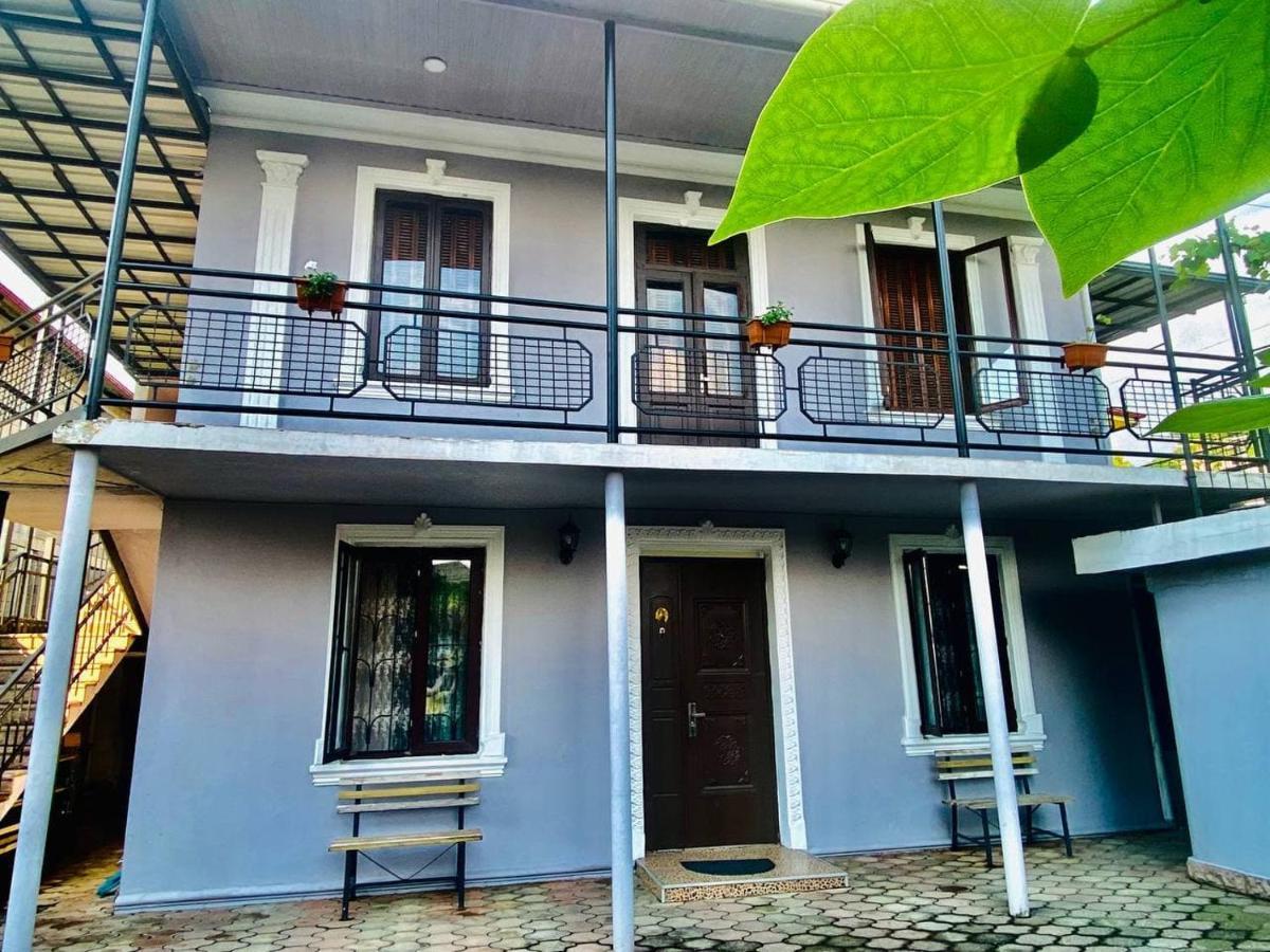 Naziti House Hotel Батуми Екстериор снимка